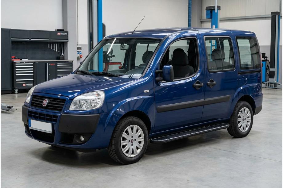 Fiat Doblo I 2005–2010 Sidosteg Bosphorus Black (2 st, aluminium) Image