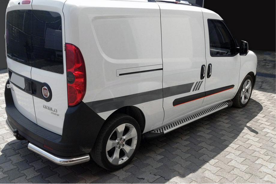 Fiat Doblo II 2010–2022 Sidosteg Line (2 st, aluminium) Image