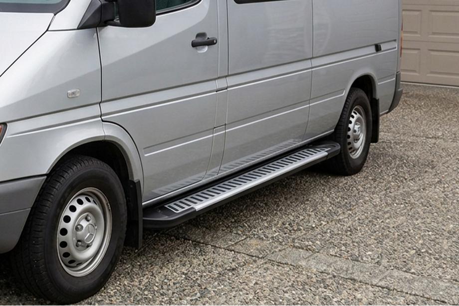Volkswagen LT 1995–2006 Sidosteg Line (2 st, aluminium) Image