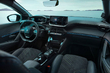 Test av Peugeot e-208: Uppdaterad elektrisk halvkombi foto 5