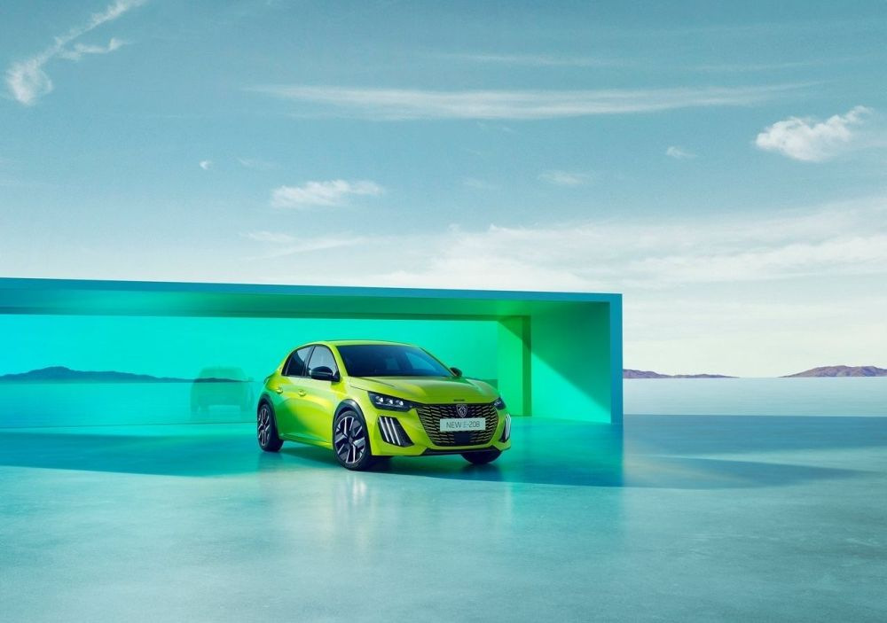 Test av Peugeot e-208: Uppdaterad elektrisk halvkombi
