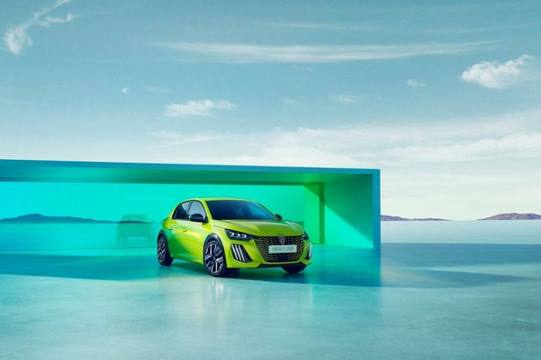 Test av Peugeot e-208: Uppdaterad elektrisk halvkombi
