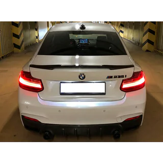 M4-Style spoiler (för F22, blanksvart)