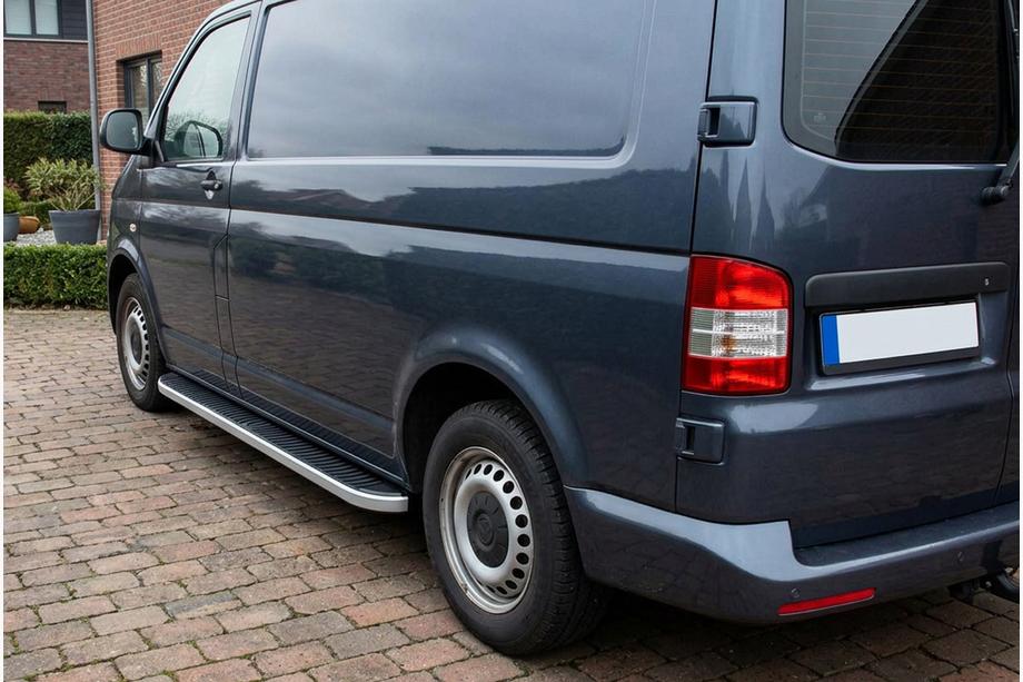 Volkswagen T5 Transporter 2003–2010 Sidosteg Tayga Grey (2 st, aluminium) Endast för kort hjulbas Image