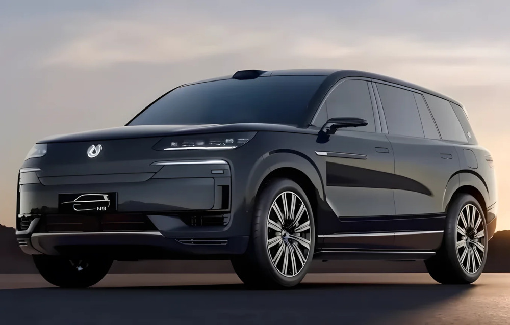 Denza N9 EV 2025: Recension av den elektriska SUV:en