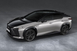 Lexus RZ 550e F Sport 2025: Test av den sportiga elcrossovern foto 2