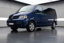 Volkswagen T5 Caravelle 2004–2010 Sidosteg Maydos V1 (2 st, aluminium ↗ rostfritt stål) Endast för kort hjulbas foto 1