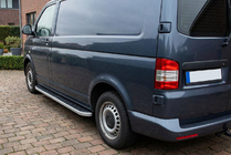 Volkswagen T5 Caravelle 2004–2010 Sidosteg Tayga (2 st, aluminium) Endast för kort hjulbas foto 1