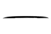 BMW 5-serien F10/F11 2010–2016 P-Style bakspoiler (för F10, blanksvart) foto 3