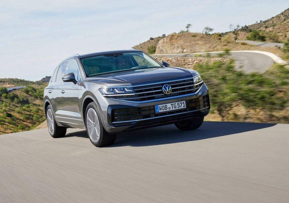Volkswagen Touareg: Tekniska data, utrustningsnivåer och bilder