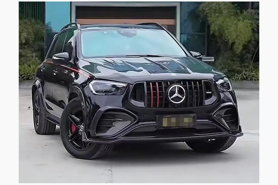 Mercedes GLE W167 2018– Frontläpp / stötfångarläpp fram (för GLE53/AMG-Line 2023-2026, kolfiber) Image
