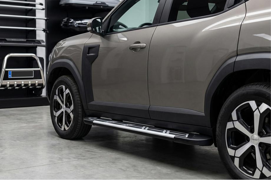 Renault Duster 2024– Sidosteg Sunrise (2 st, aluminium) Image
