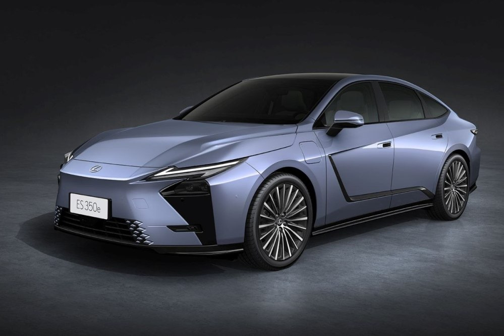Test: Lexus ES åttonde generationen (2025)