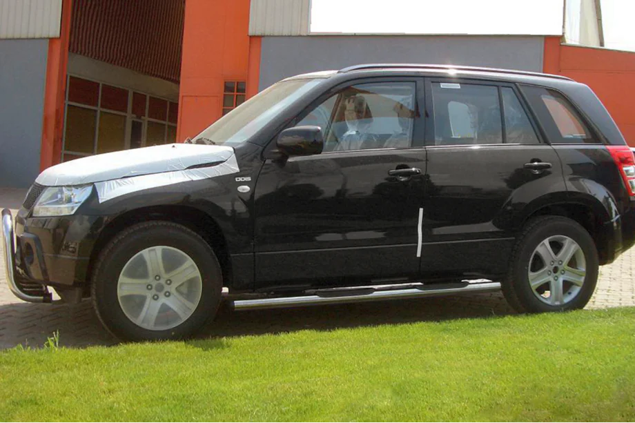 Suzuki Grand Vitara 2005–2017 Sidorör (2 st, rostfritt stål) Image
