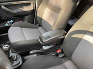 Volkswagen Golf 4 1997–2006 Armstöd V-3 Niken Luxury foto 3