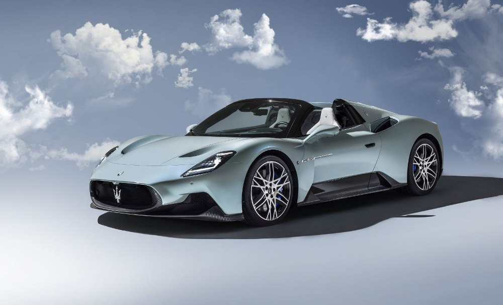 Test av Maserati MC20 Cielo: elegant roadster med racingkänsla