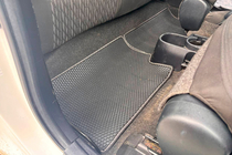 Toyota Yaris 2010–2020 Carsuit ДВС gummimattor för kupén (Svarta) foto 3