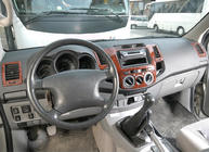 Toyota Hilux 2006–2015 Instrumentpanelskydd foto 2