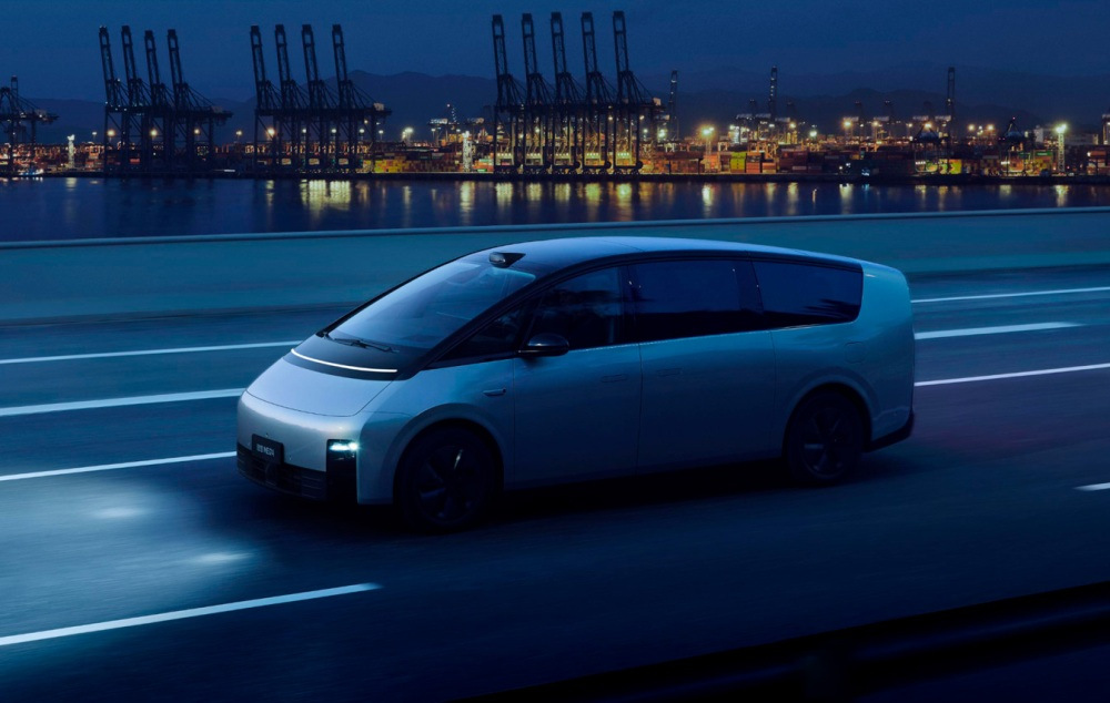 Test av Li Mega: futuristisk minibuss med snabbladdning