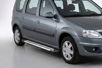 Dacia Logan MCV 2004–2014 Sidosteg Line (2 st, aluminium) foto 1