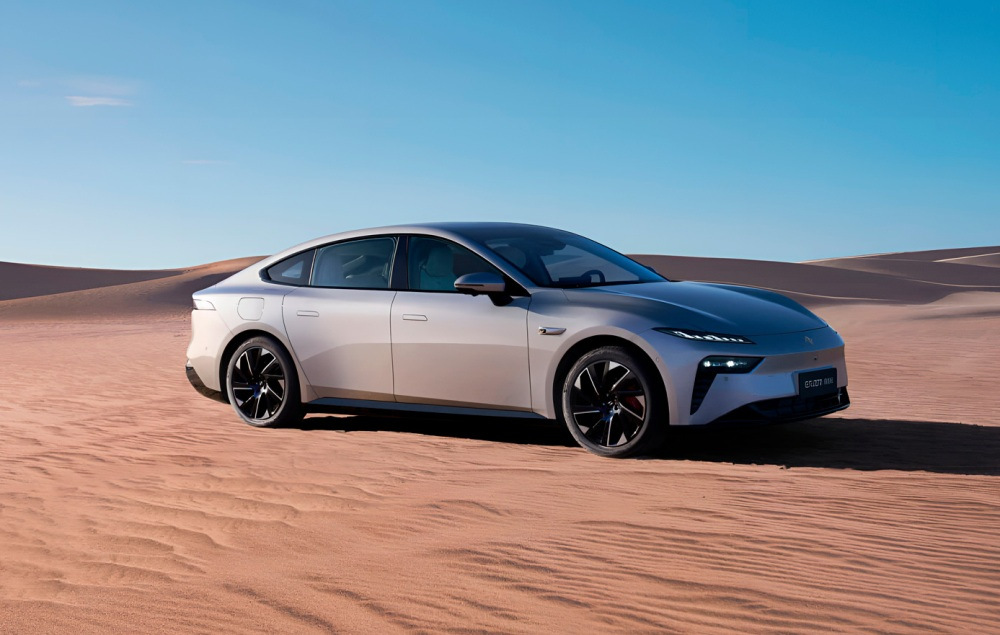 Test av liftbacken Dongfeng Eπ 007