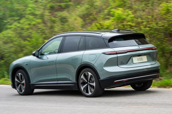 NIO ES6 i andra generationen: Test av den elektriska crossovern Foto 3