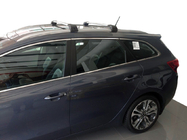 Kia Ceed 2012–2018 Takräcke (lastbågar) för integrerade takrails, låsbara WingCarrier V2 (2 st) foto 1