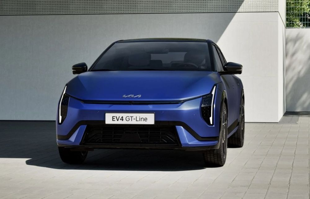 Test av den elektriska sedanen Kia EV4 2025