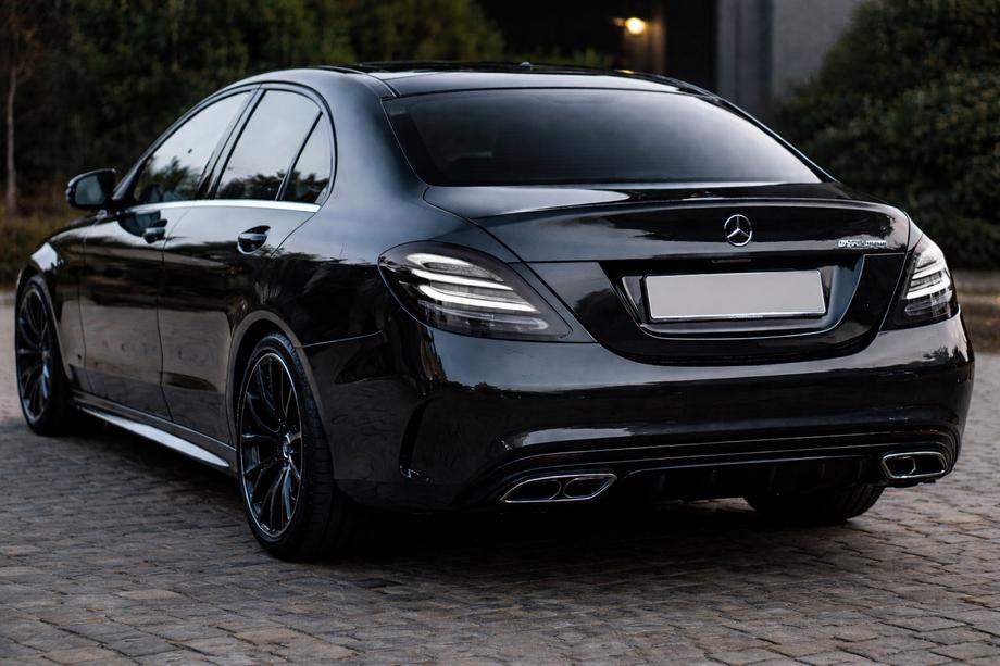 Mercedes C-class W205 2014–2021 Baklyktor BlackEdition V2 (2 st) Image