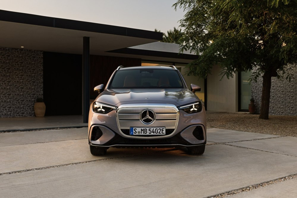 Mercedes-Benz GLC EQ 2026 i test: Specifikationer, utrustning och bilder