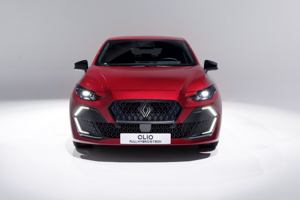 Renault Clio 2026 test: Specifikationer, utrustningsnivåer och bilder