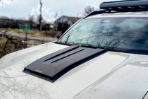 Renault Duster 2024– SCOOP motorhuvsscoop (blank) foto 12