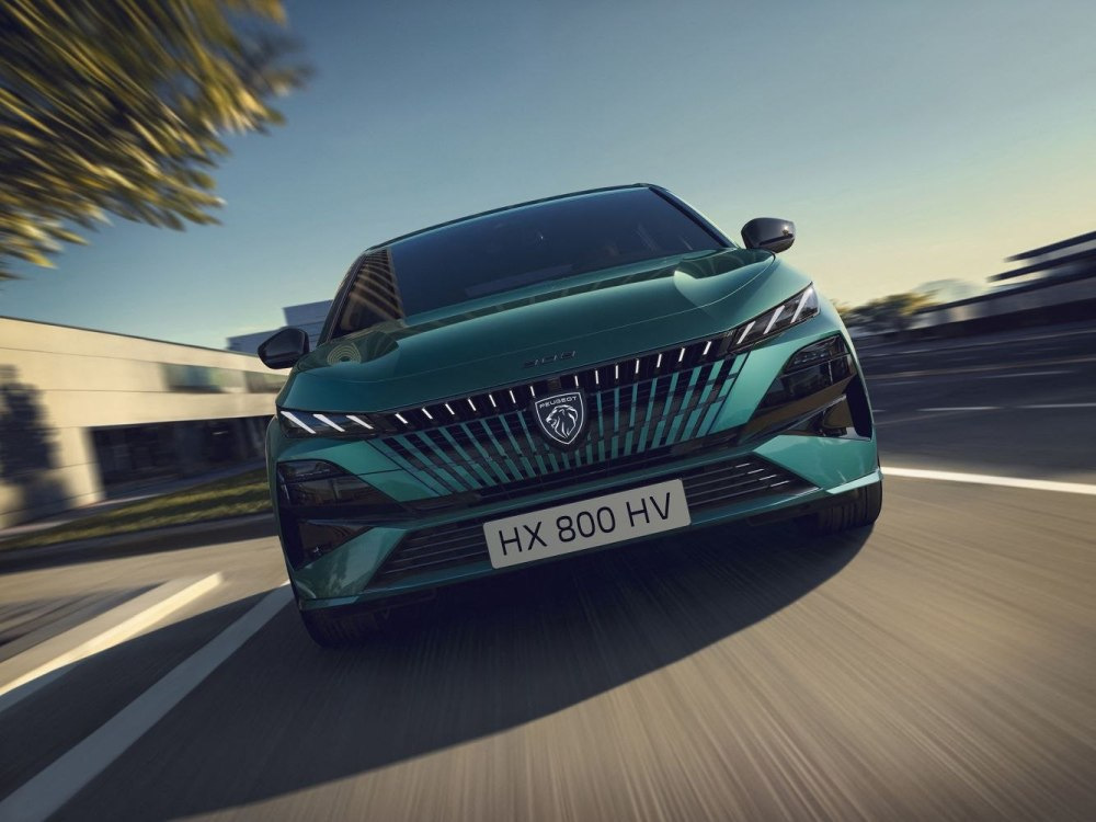 Test av Peugeot 308 2025 hatchback: ansiktslyft av tredje generationen