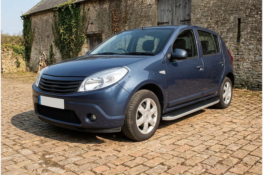 Renault Sandero 2007–2013 Sidosteg Tayga Grey (2 st, aluminium) Image