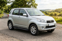 Daihatsu Terios 2006–2017 Sidosteg Bosphorus Black (2 st, aluminium) foto 1