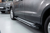 Ford Kuga/Escape 2013–2019 Sidosteg Rainbow (2 st, aluminium) foto 1