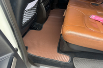 Toyota Land Cruiser 200 2007–2021 Gummimattor Carsuit (2007-2012, brun) foto 7