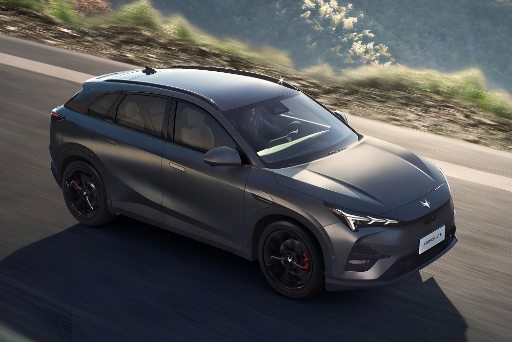 Test av Arcfox Alpha T5: eldriven SUV för en dynamisk vardag