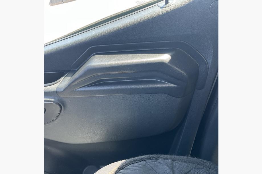 Mercedes Sprinter W907/W910 2018– Dörrpanelkåpor EuroCap (ABS) Foto 4