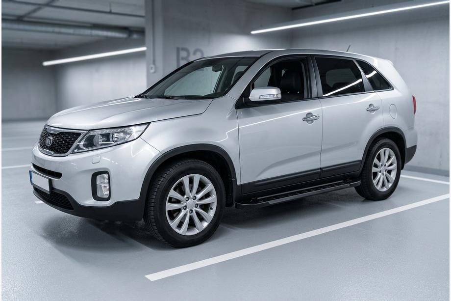 Kia Sorento II XM 2009–2014 Sidosteg RedLine Black (2 st, aluminium) 2013-2016 Image