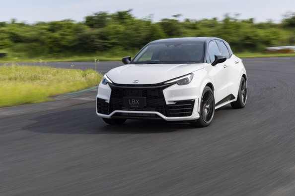 Test av Lexus LBX Morizo RR: sportig prägel i premiumklassen