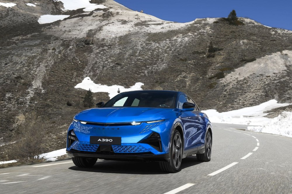 Test av Alpine A390: elektrisk fastback med sportbilsdynamik