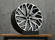 Audi A8 2018– OEM smidda fälgar R21 (4 st) foto 1