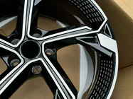 Audi A4 B9 2015–2024 Smidda OEM-fälgar R19 (4 st) foto 2