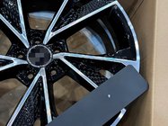 Audi A7 2018– Smidda OEM fälgar R20 (4 st) foto 7