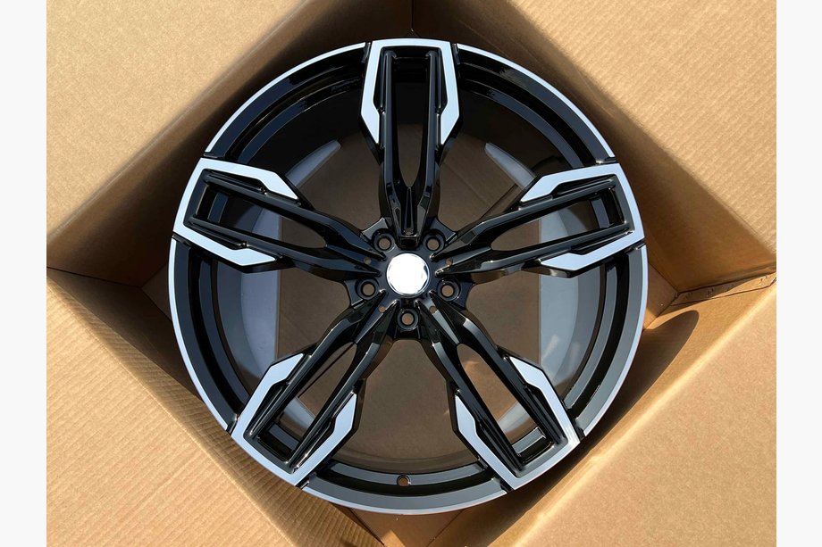 BMW X3 G01 2018– OEM smidda fälgar R21 (4 st) Image
