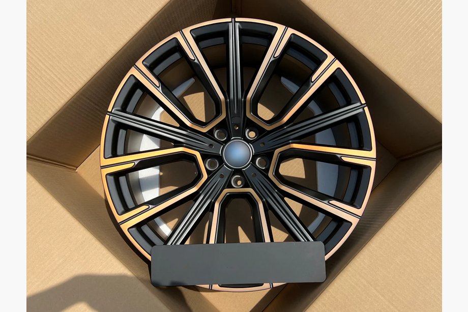BMW XM G09 2022– Smidda fälgar OEM R21 V1 (4 st) Image