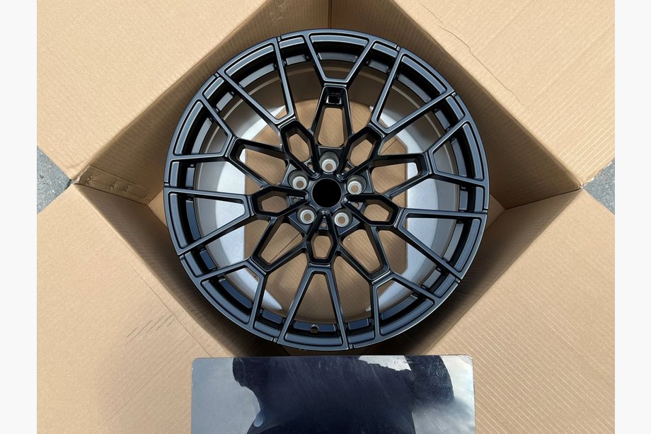 BMW 4-serien G22/23/26 2020– OEM smidda fälgar R19 R20 V1 (4 st) Image