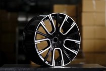 BMW 7-serie G70/G71 2022– Smidda fälgar OEM R22 V1 (4 st) foto 2