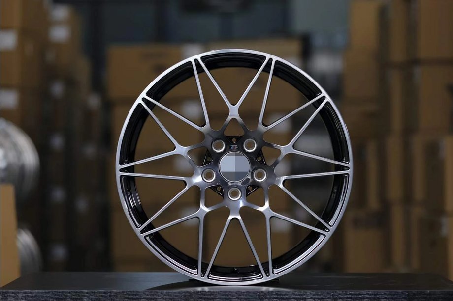 BMW 4-serien G22/23/26 2020– OEM smidda fälgar R18/R19 (4 st) Image